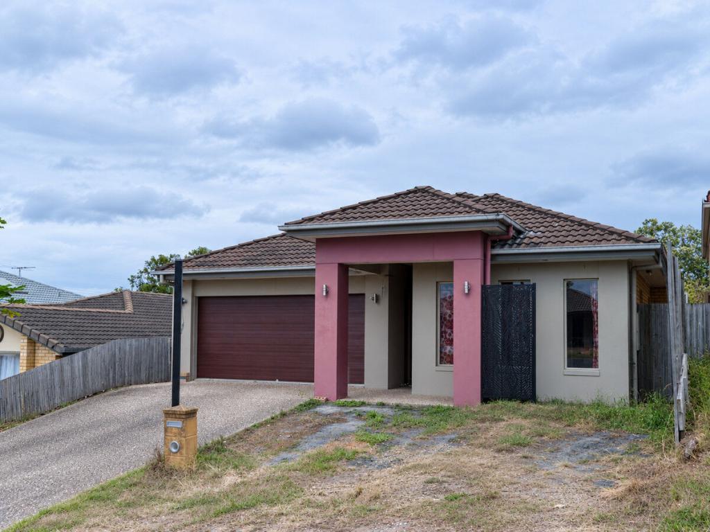 13 Summit Tce, Forest Lake, QLD 4078