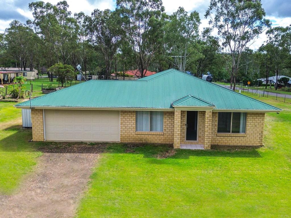 39 Elm Rd, Walloon, QLD 4306