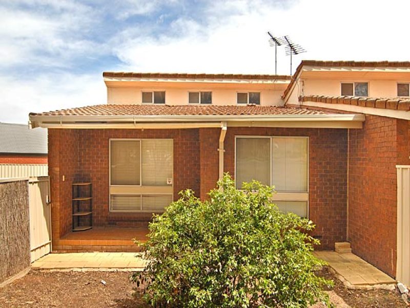 1/17 Trewren Ave, Rostrevor, SA 5073