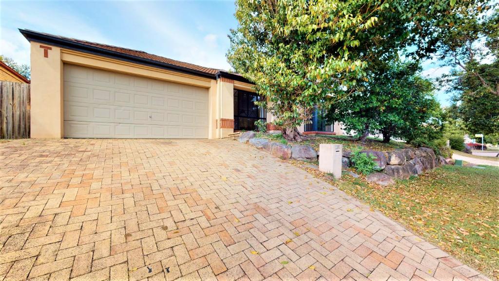 18 PINEDALE CRES, PARKINSON, QLD 4115