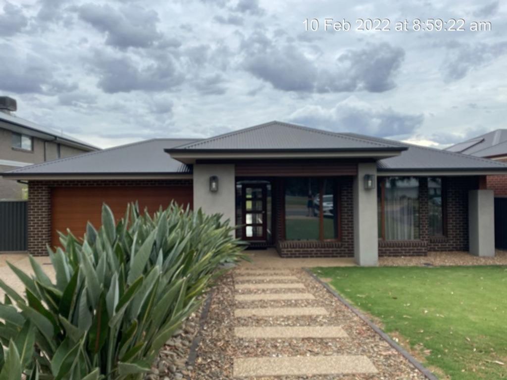 121 Robinson Way, Yarrawonga, VIC 3730