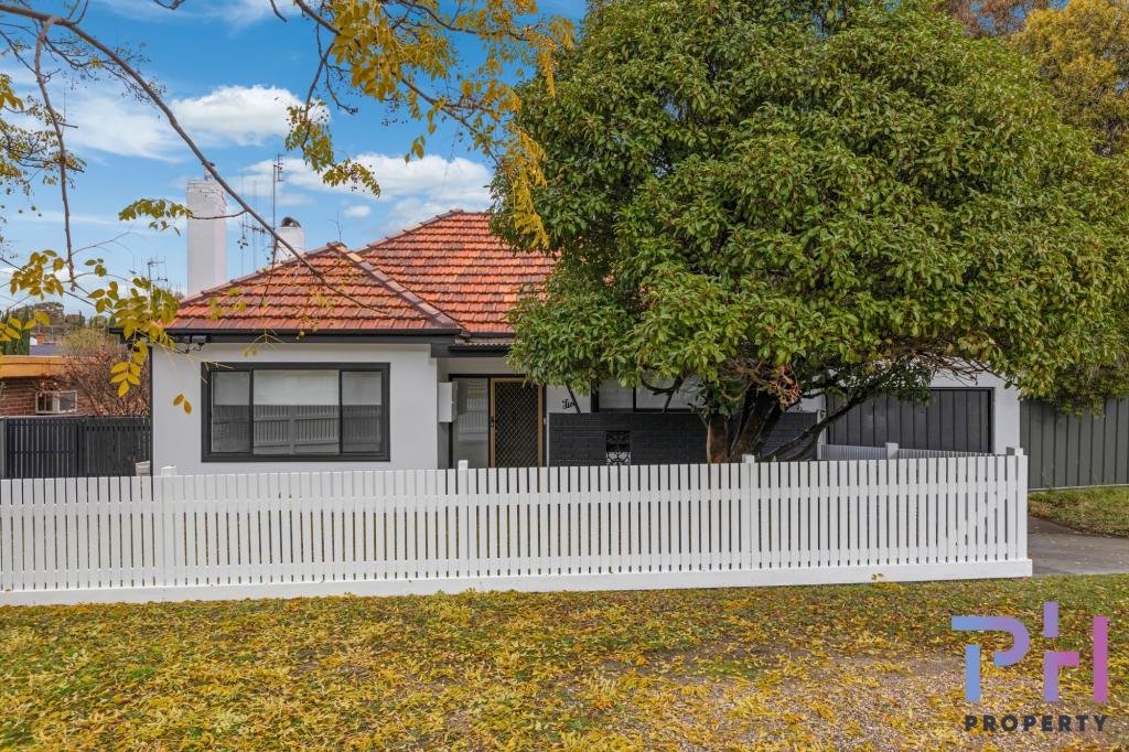 5 Barker St, California Gully, VIC 3556