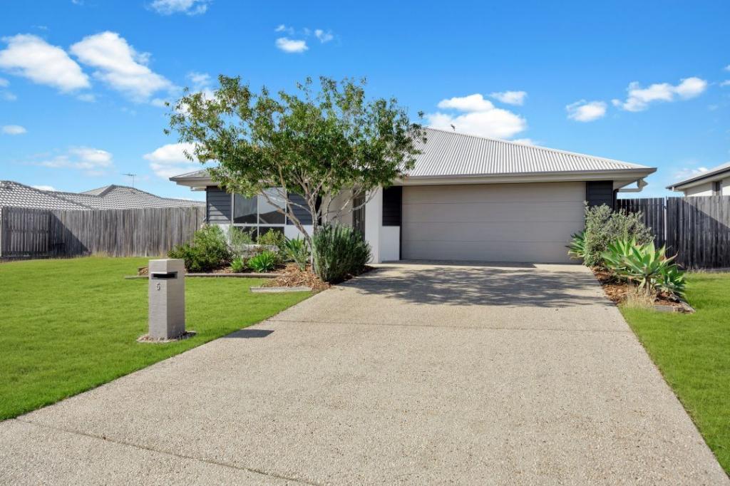 5 Blaxland Ct, Glen Eden, QLD 4680