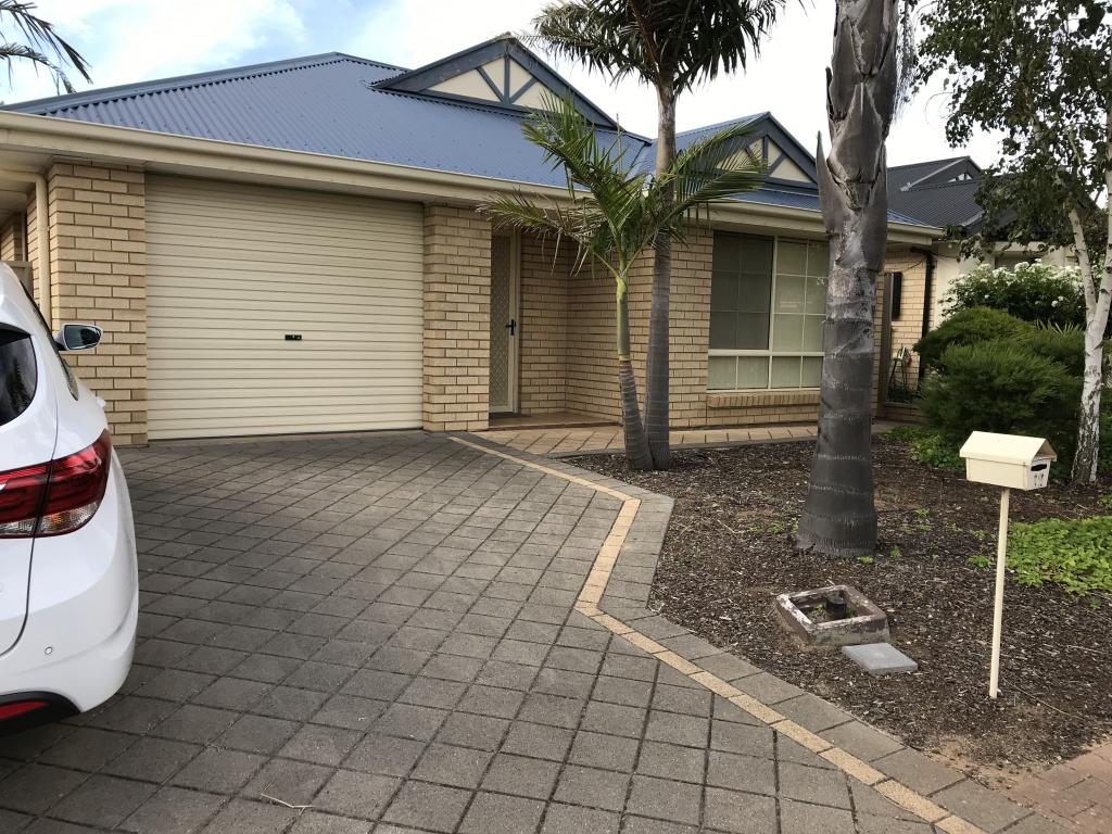12 Tramway Cres, Sheidow Park, SA 5158