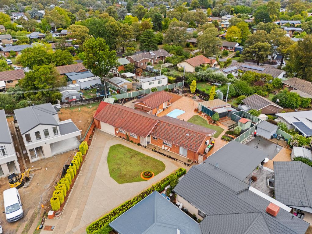 8 Jevons Pl, Page, ACT 2614