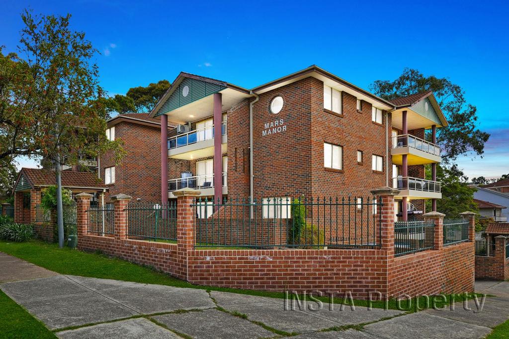 16/54 Sir Joseph Banks St, Bankstown, NSW 2200