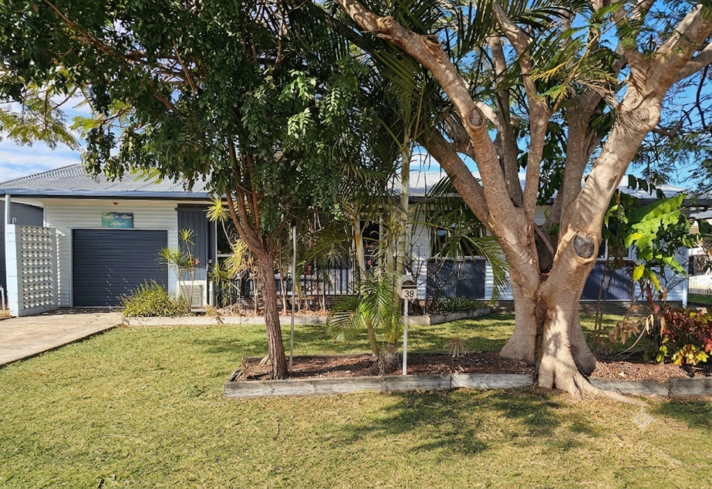 39 Fourteenth Ave, Home Hill, QLD 4806