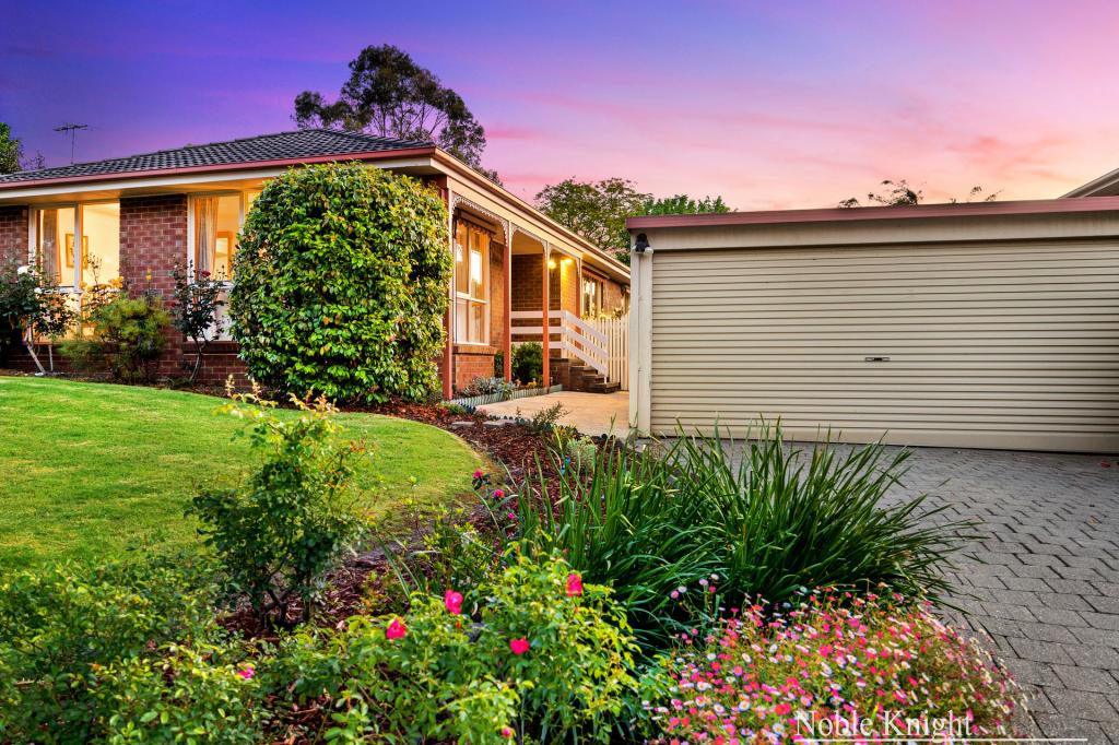 17 Tarwin Dr, Croydon Hills, VIC 3136