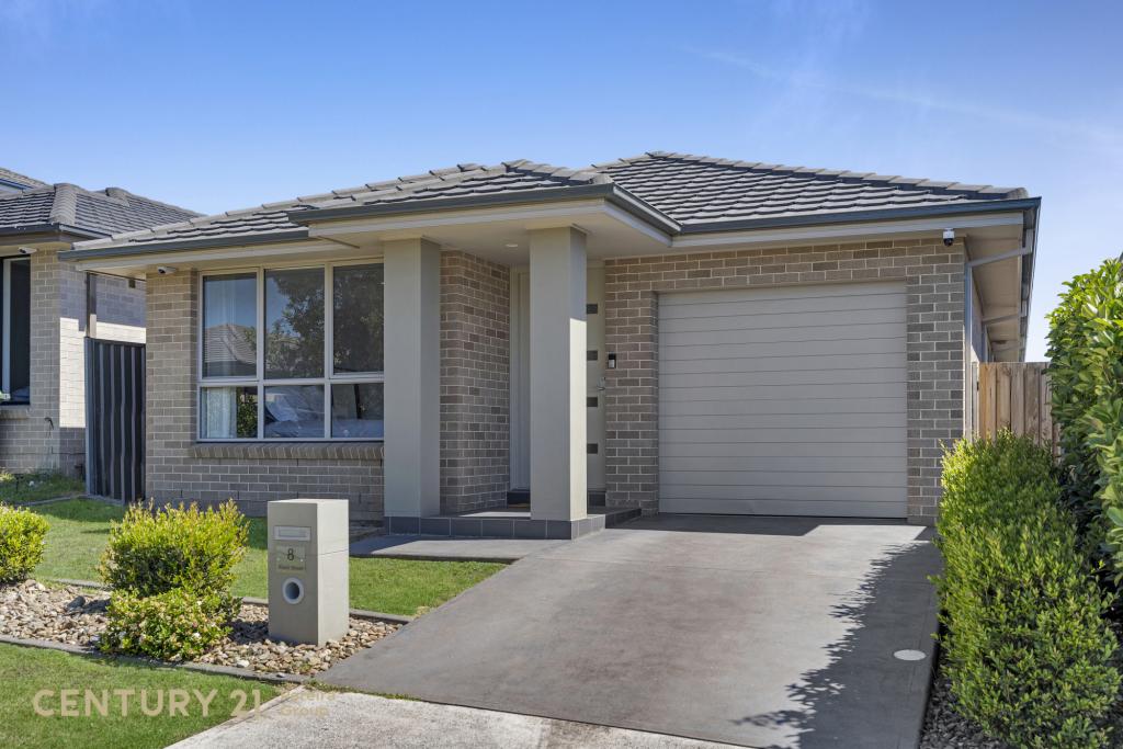 8 Rixon St, Oran Park, NSW 2570