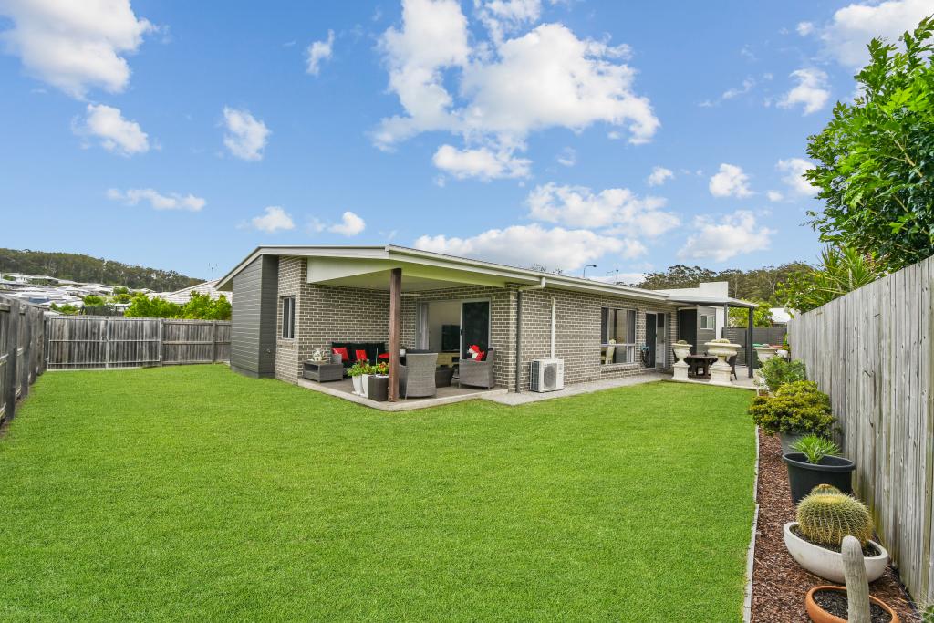 21 GREBE CRES, BLI BLI, QLD 4560