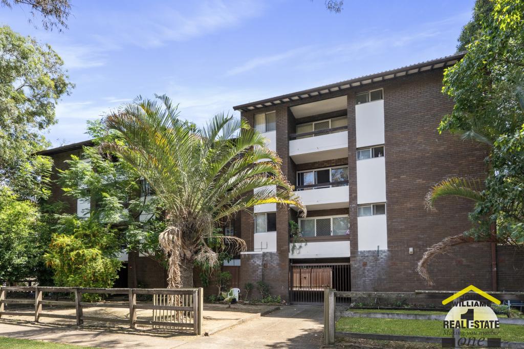 2/1 Drummond St, Warwick Farm, NSW 2170