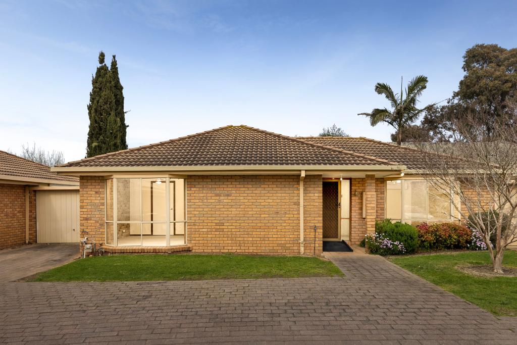 5/33-35 Ligar St, Sunbury, VIC 3429