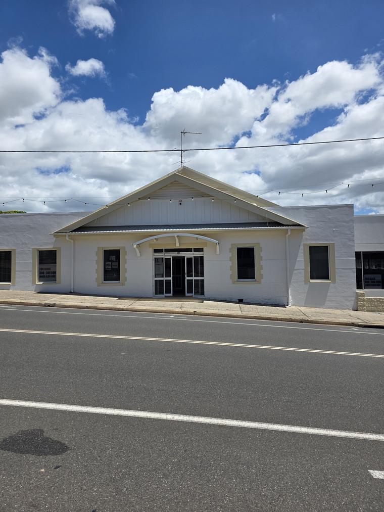 7-9B GOONDOON ST, GLADSTONE CENTRAL, QLD 4680