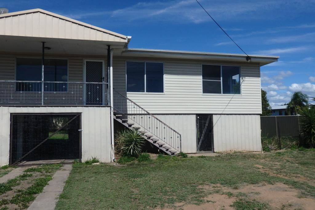 21 Blackbutt St, Blackwater, QLD 4717