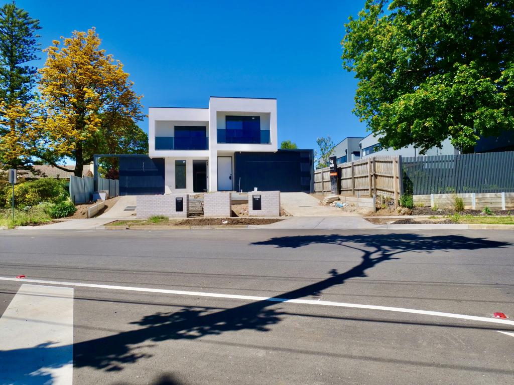 1/16 BARBARA ST, MOORABBIN, VIC 3189