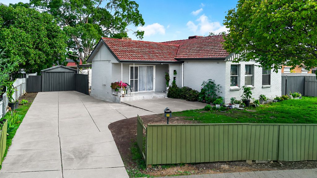 17 Peacock Rd, Elizabeth Downs, SA 5113