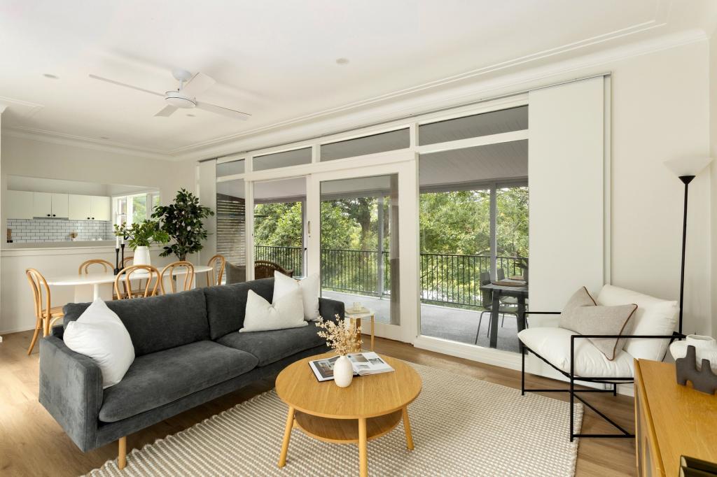 74 Murray Park Rd, Figtree, NSW 2525