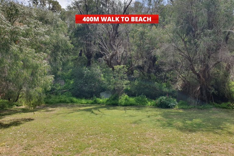 25 Myalup Beach Rd, Myalup, WA 6220