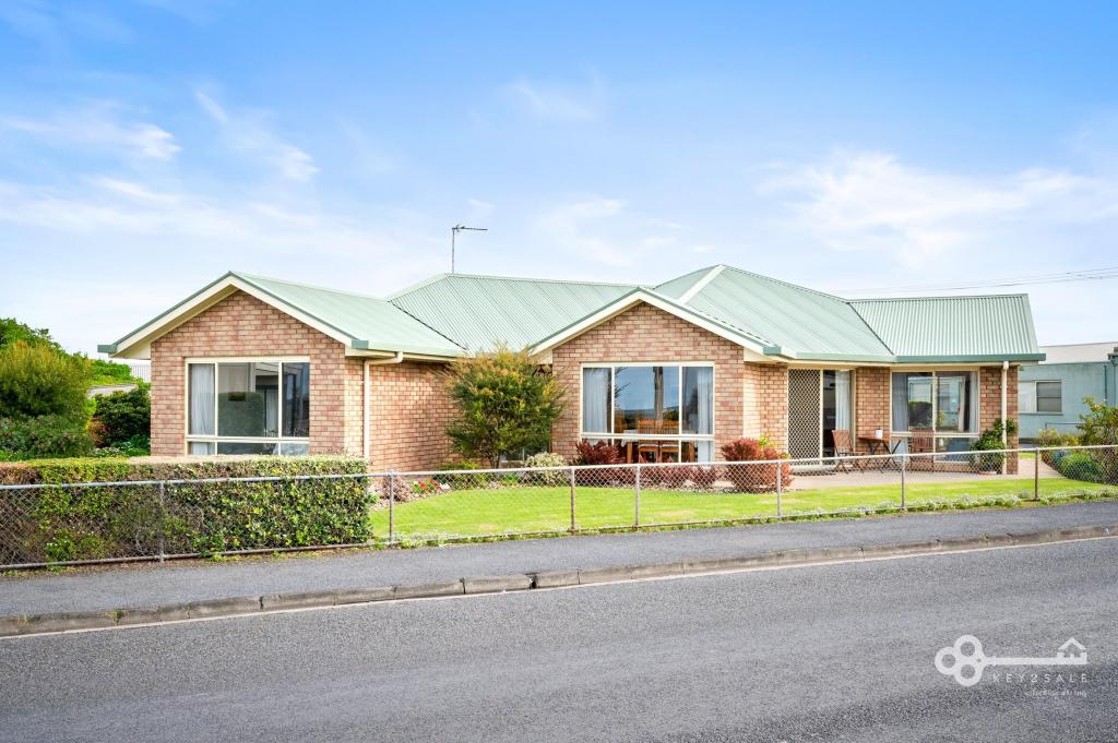 3 Standish St, Port Macdonnell, SA 5291
