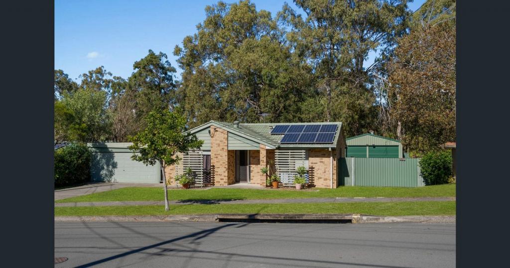 31 Conifer St, Hillcrest, QLD 4118