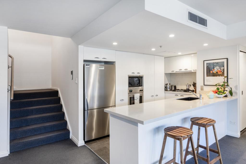 439/6 Cowper Wharf Rd, Woolloomooloo, NSW 2011