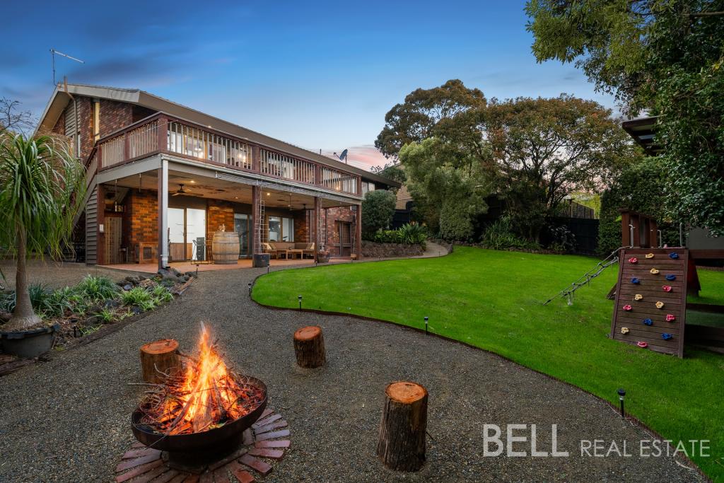 27 Valley Ho, Chirnside Park, VIC 3116