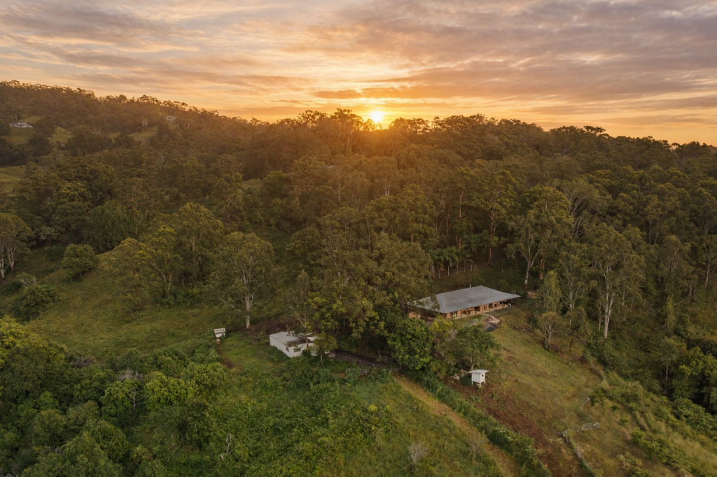 462 HUNCHY RD, HUNCHY, QLD 4555