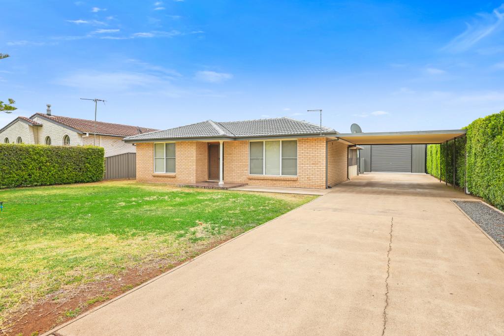 11 Gould St, Scone, NSW 2337