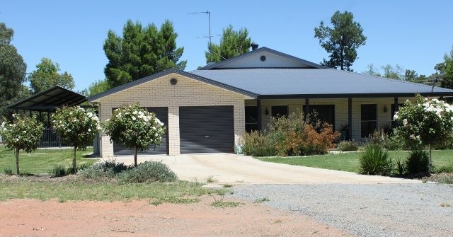 3 Last St, Ganmain, NSW 2702