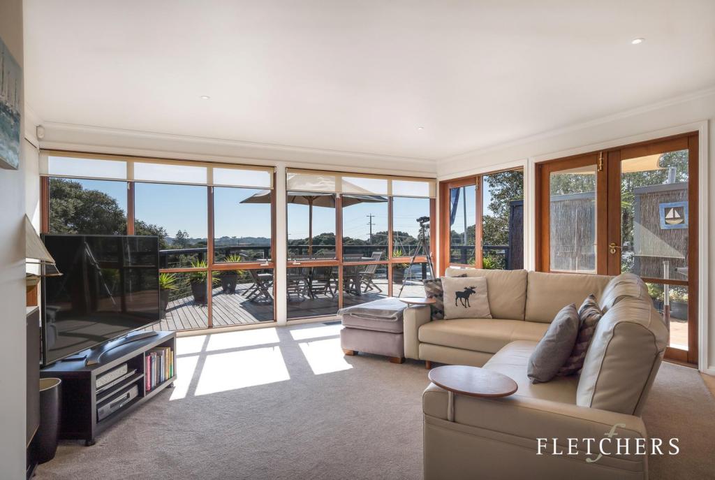 2 Agnes Ave, Blairgowrie, VIC 3942