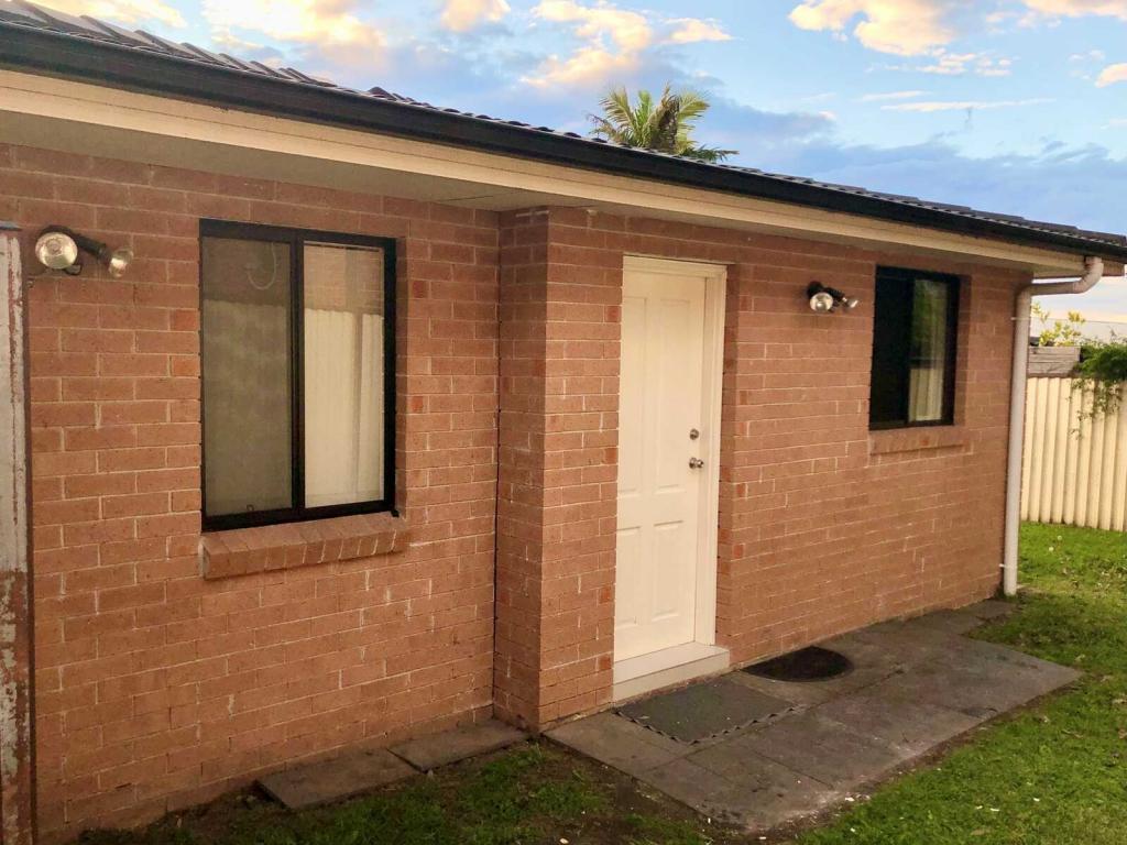 88a Brown Rd, Bonnyrigg, NSW 2177