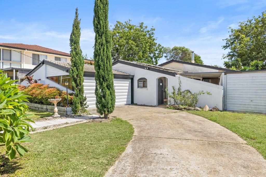 14 Campbell St, Kallangur, QLD 4503