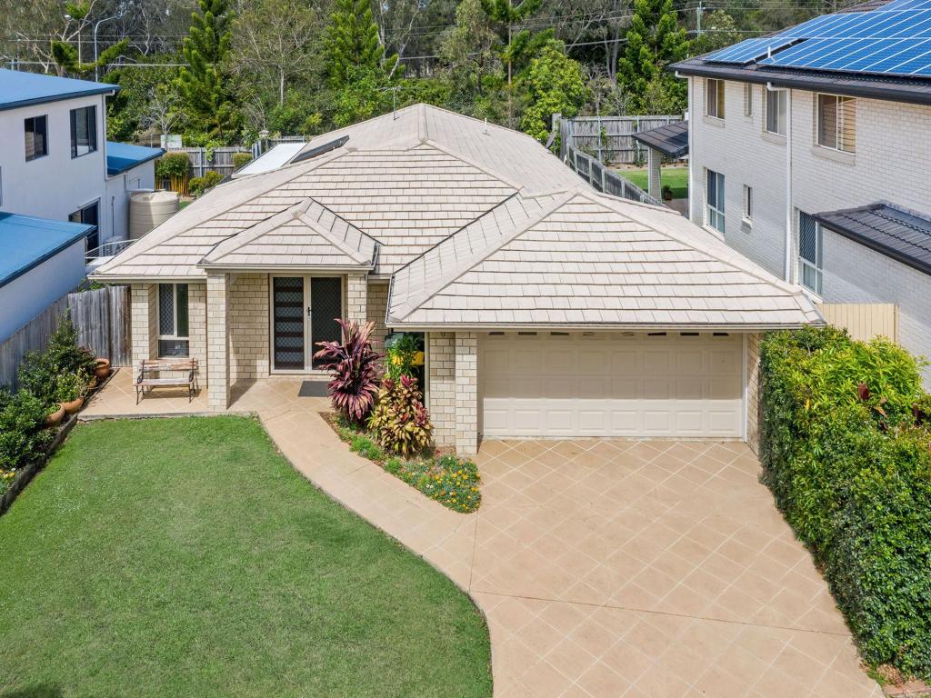 27 Canopus St, Bridgeman Downs, QLD 4035