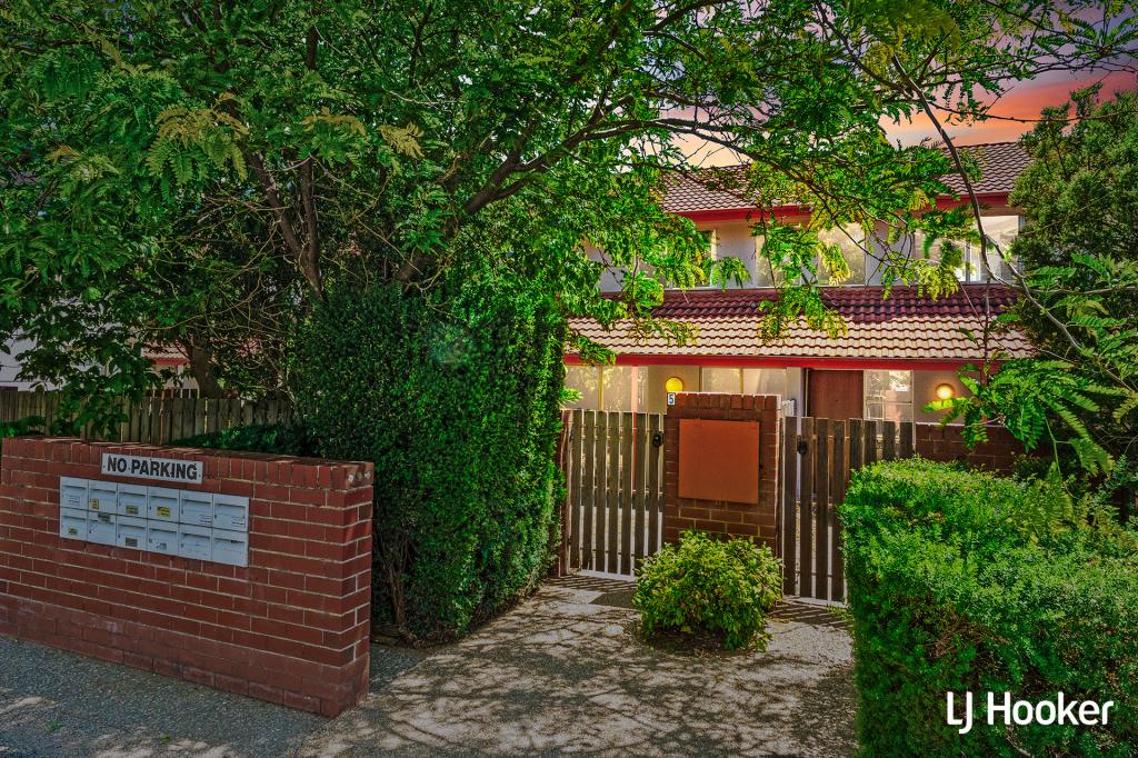 5/8 Ranken Pl, Belconnen, ACT 2617