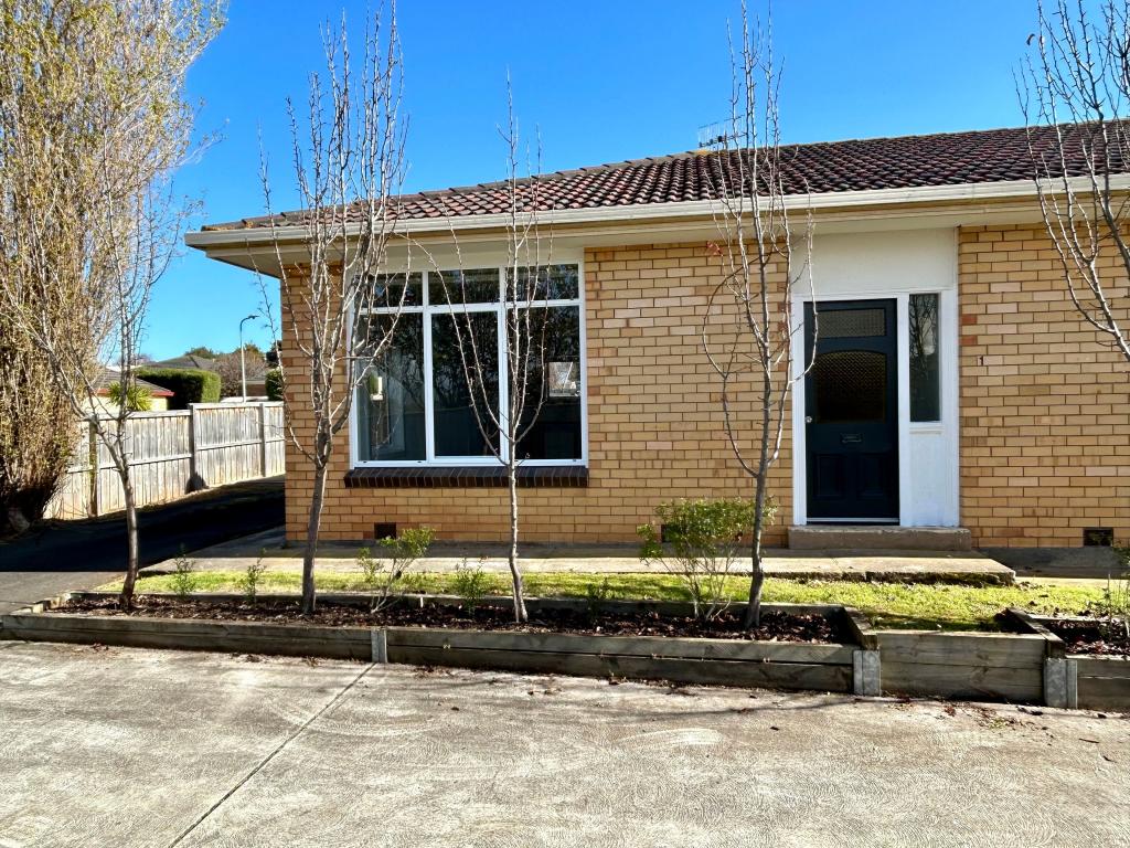 1/2 Willow Way, Warrnambool, VIC 3280