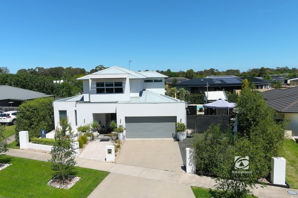 11 The Grange, Paynesville, VIC 3880