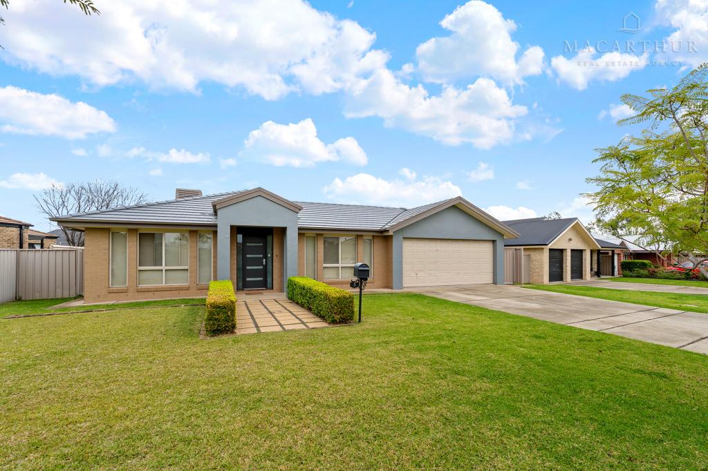 5 Yoogali St, Glenfield Park, NSW 2650