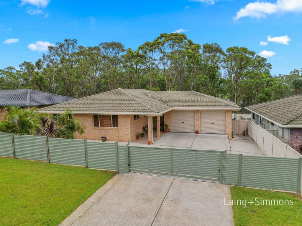 4 Kooloonbung Cl, Port Macquarie, NSW 2444