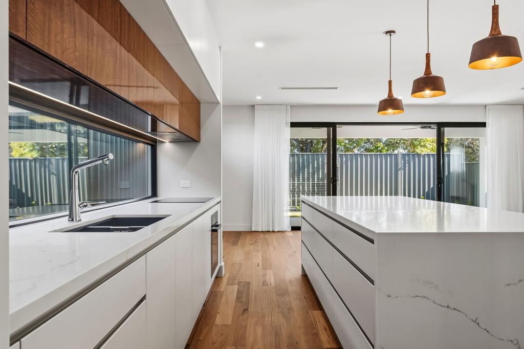 1 Elizabeth St, Findon, SA 5023