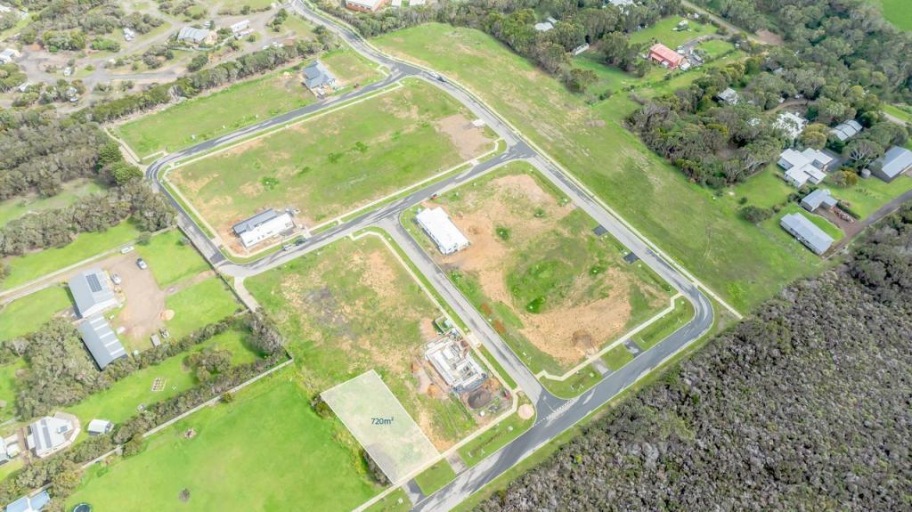 15 PEARCE RD, PORT CAMPBELL, VIC 3269