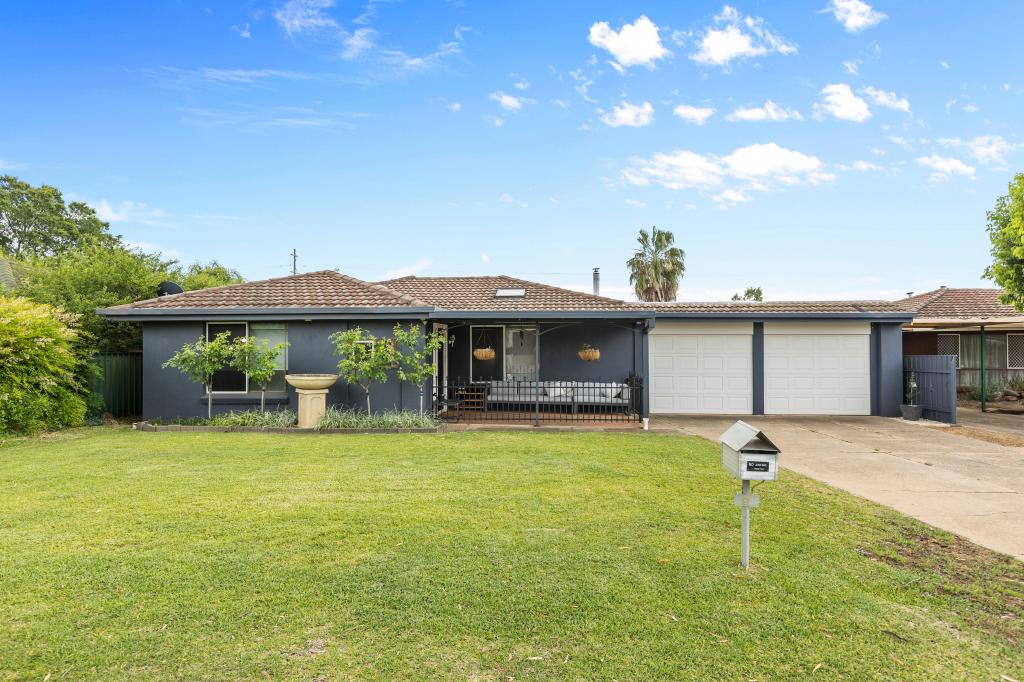 9 Undurra Dr, Glenfield Park, NSW 2650