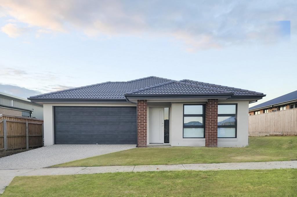 13 Jack Brawn Ave, Churchill, VIC 3842