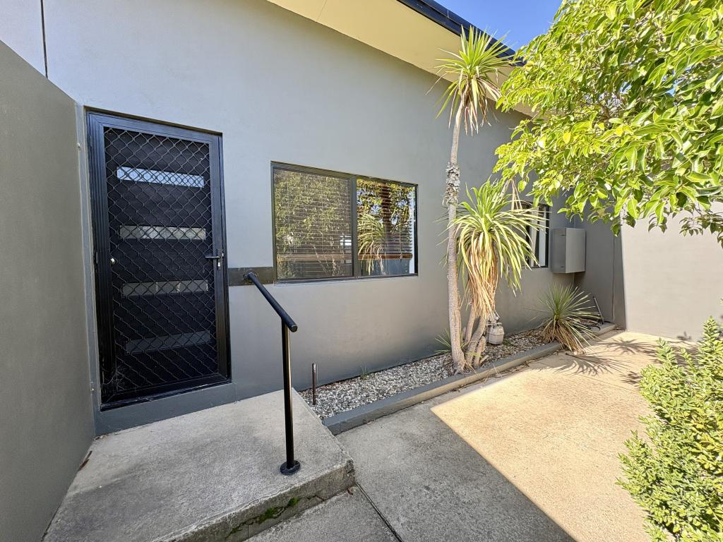 2/142 Vale St, Cooma, NSW 2630