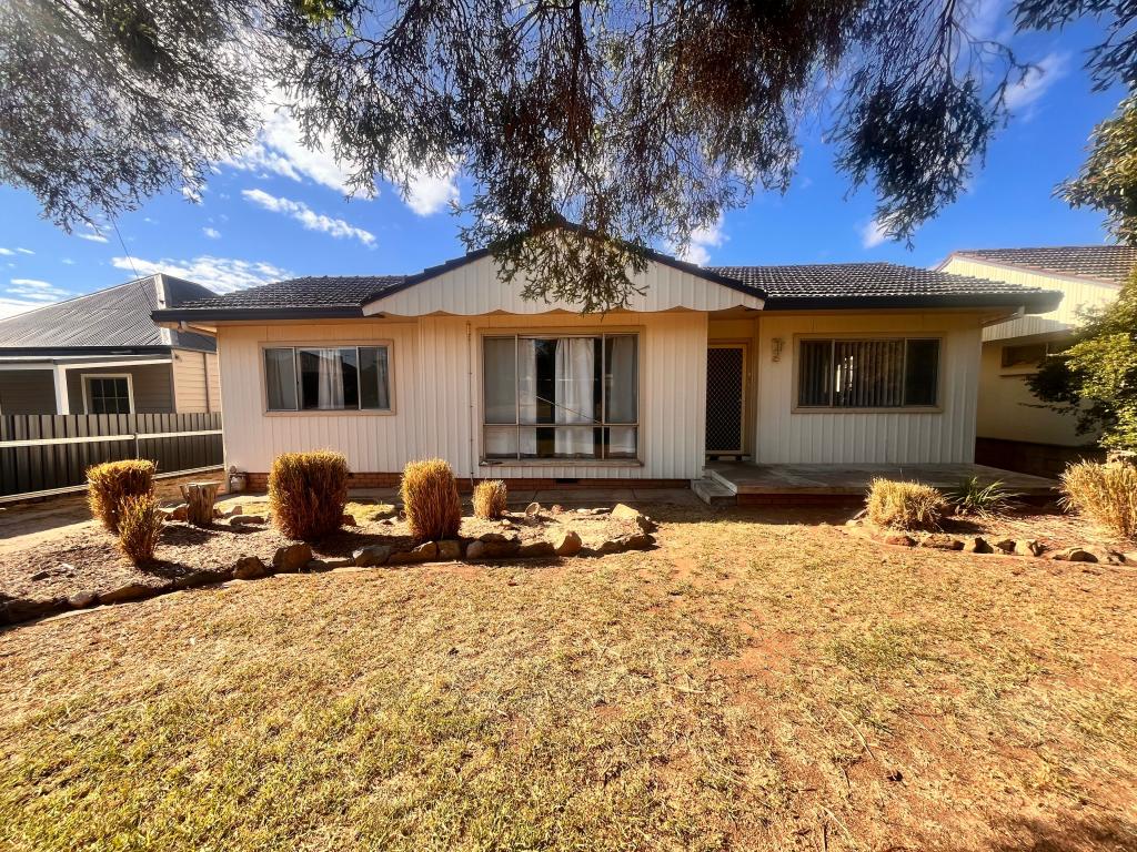 81 Calarie Rd, Forbes, NSW 2871