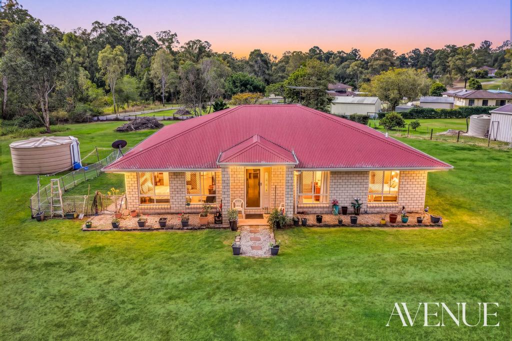19 Fernhurst Cl, Cedar Vale, QLD 4285