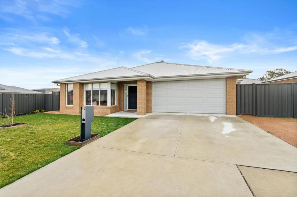 31b Peters Dr, Stratford, VIC 3862