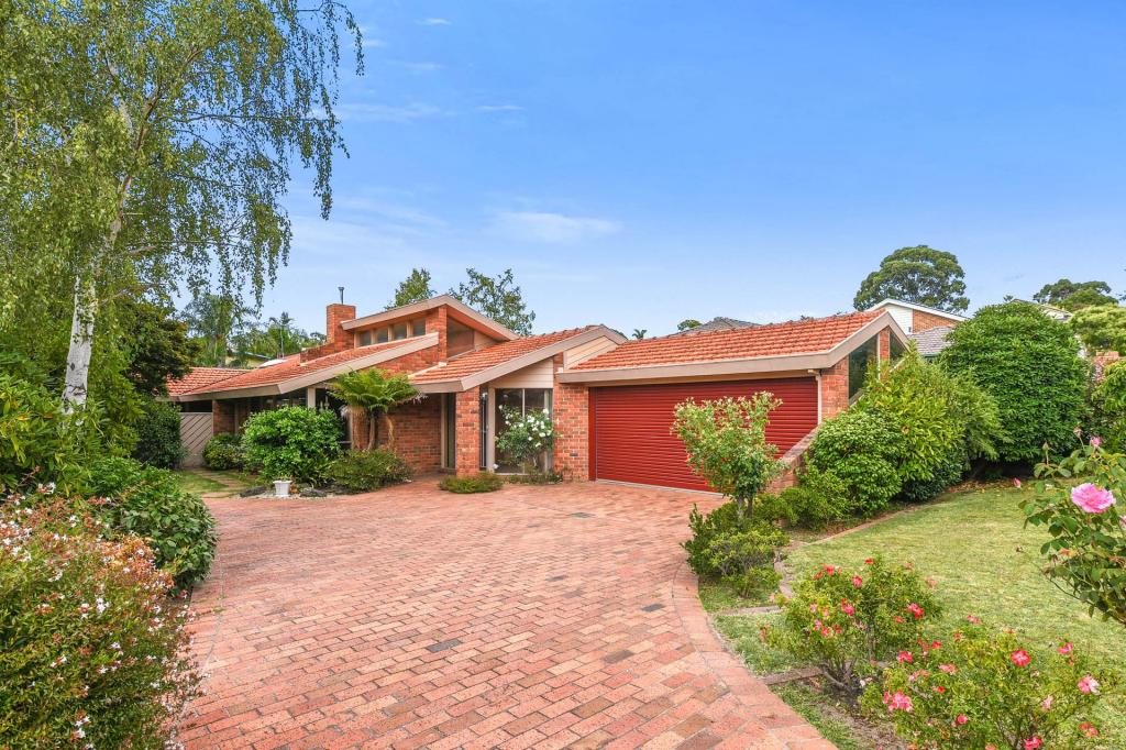 43 Howell Dr, Berwick, VIC 3806