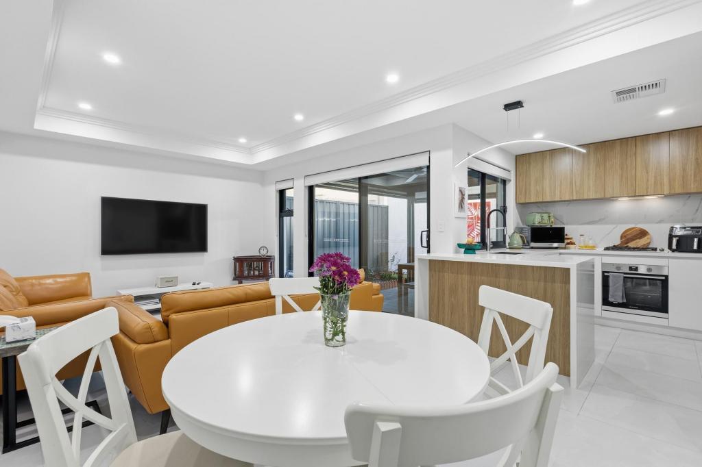 26c Pollard St, Glendalough, WA 6016