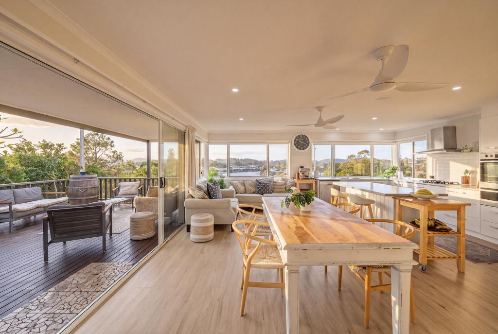 26 Murtha Dr, Elanora, QLD 4221
