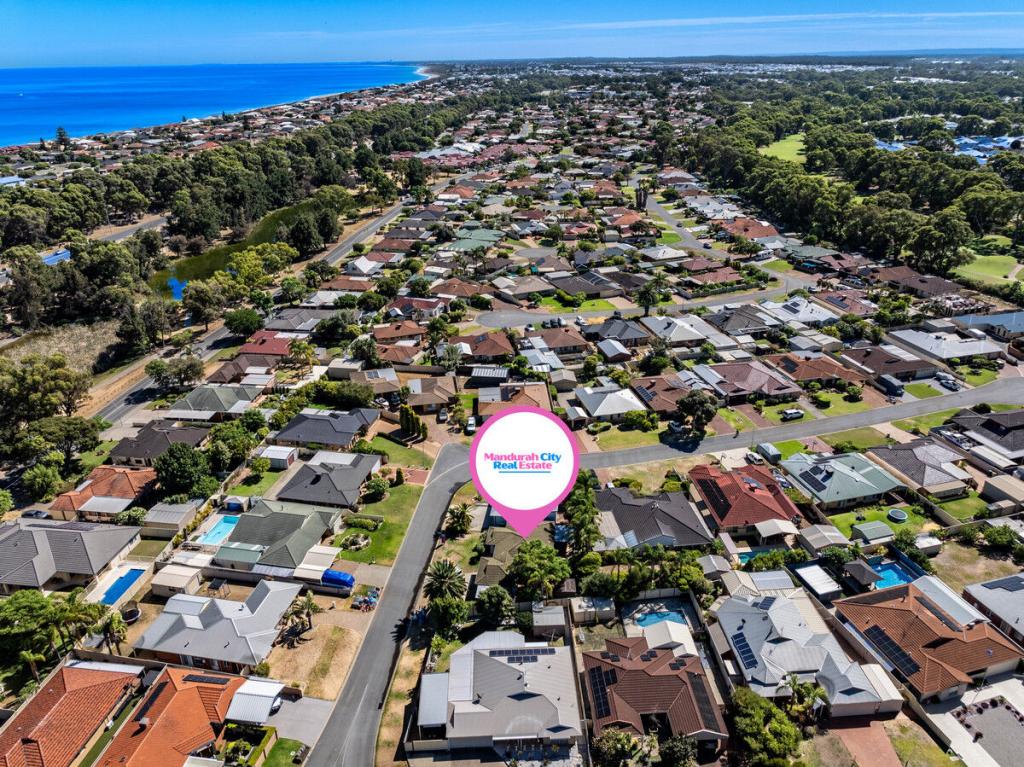 4a Sunningdale Ch, Meadow Springs, WA 6210